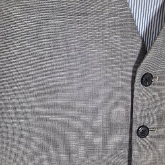 Tommy Hilfiger gray suit vest size medium - Picture 6 of 6